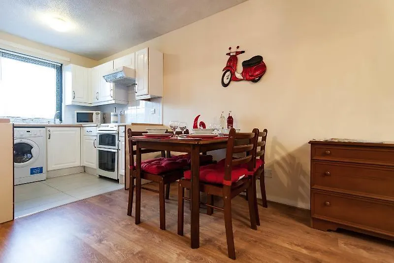 Bryson Road Edinburgh Apartment