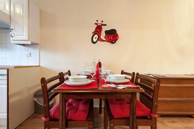 Bryson Road Edinburgh Apartment